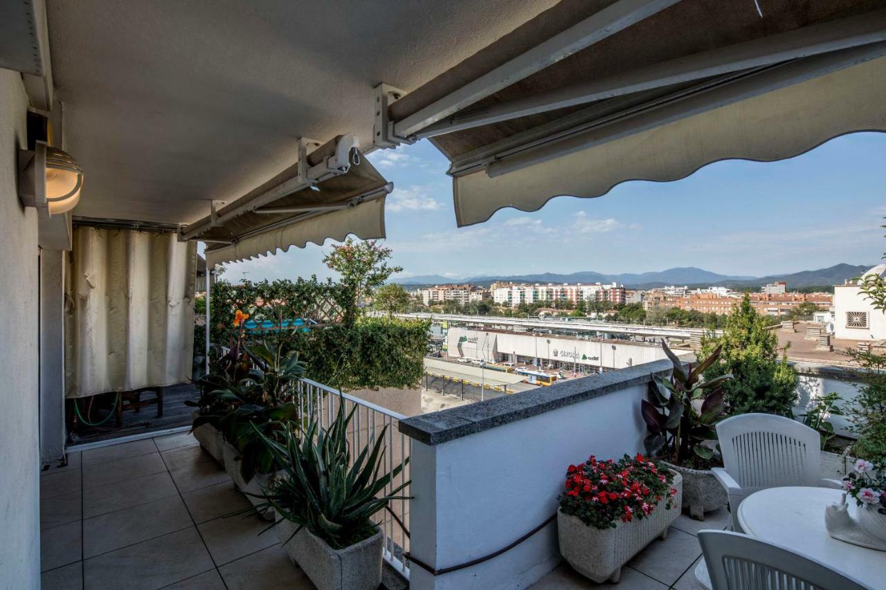 Апартаменти Atico Con Gran Terraza En El Corazon De Жерона Екстер'єр фото