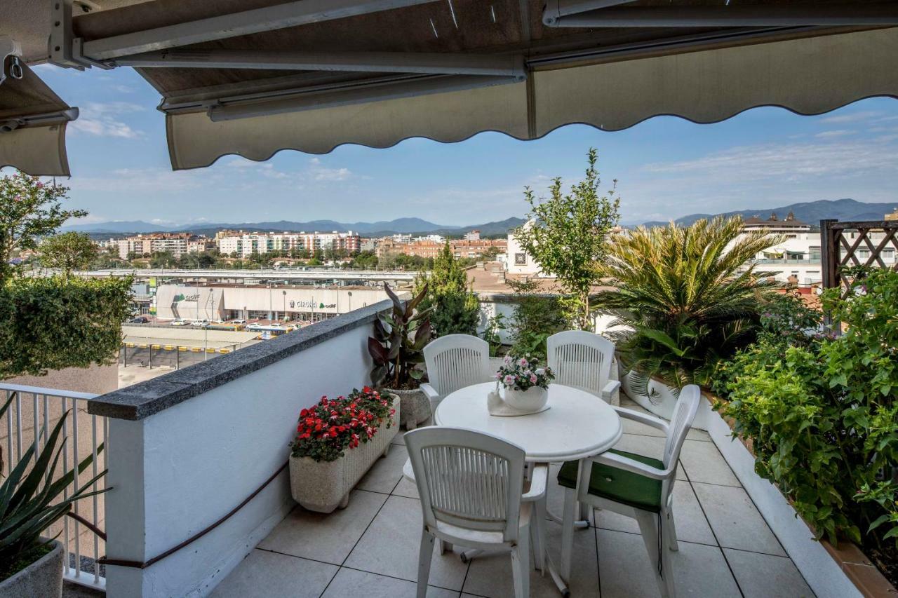 Апартаменти Atico Con Gran Terraza En El Corazon De Жерона Екстер'єр фото